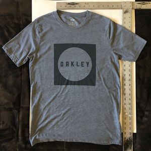Oakley Hyrdolix Grey Box Logo T-Shirt